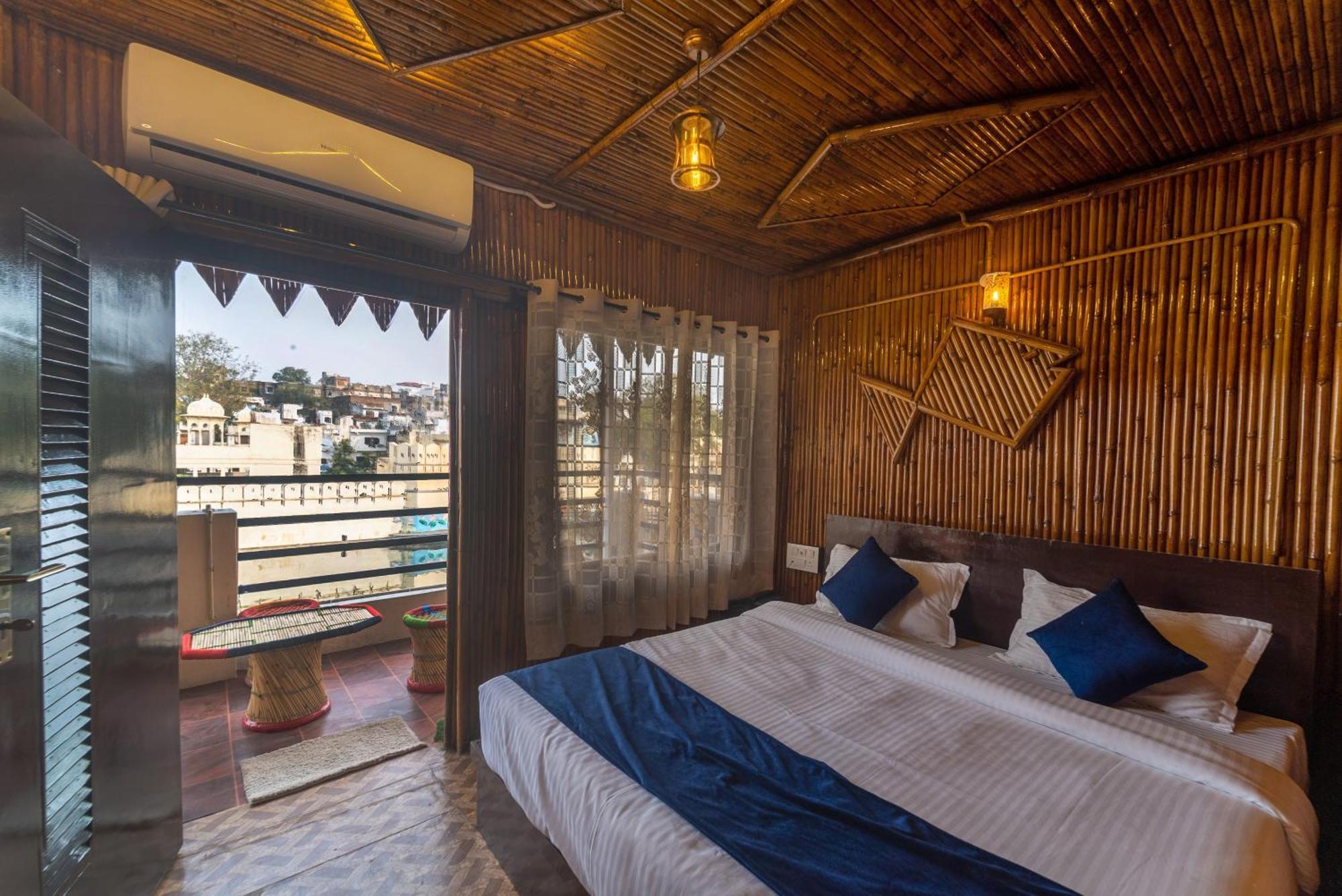 Venice View Hotel & Restaurant Udaipur Dış mekan fotoğraf